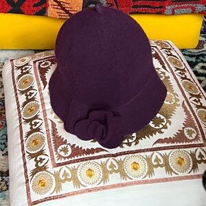 VINTAGE JEAN-CHARLES BROSSEAU CLOCHE HAT